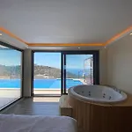 Hamza Villa
